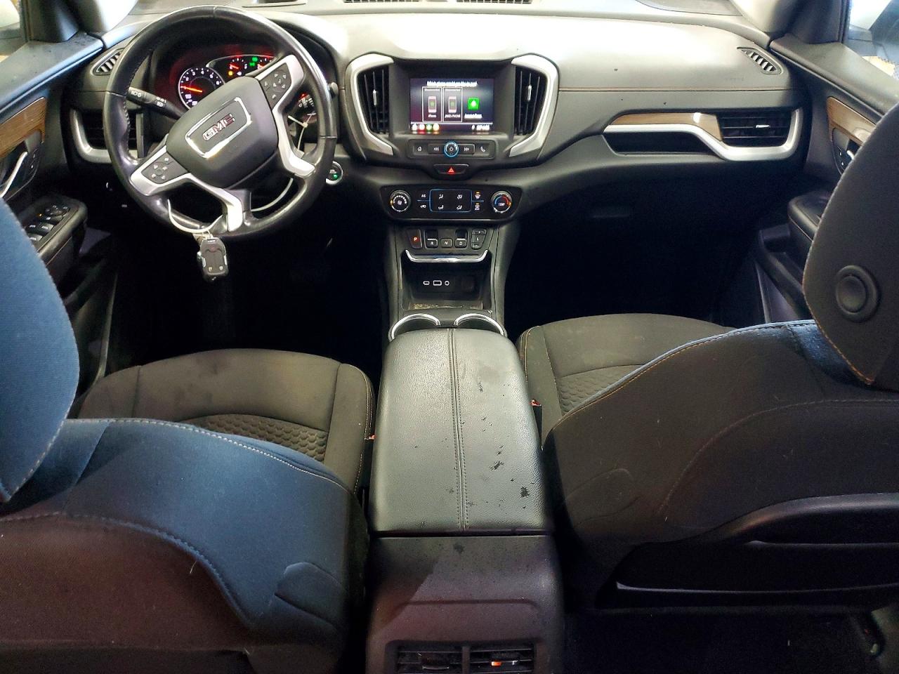 2020 GMC TERRAIN SLE photo 8
