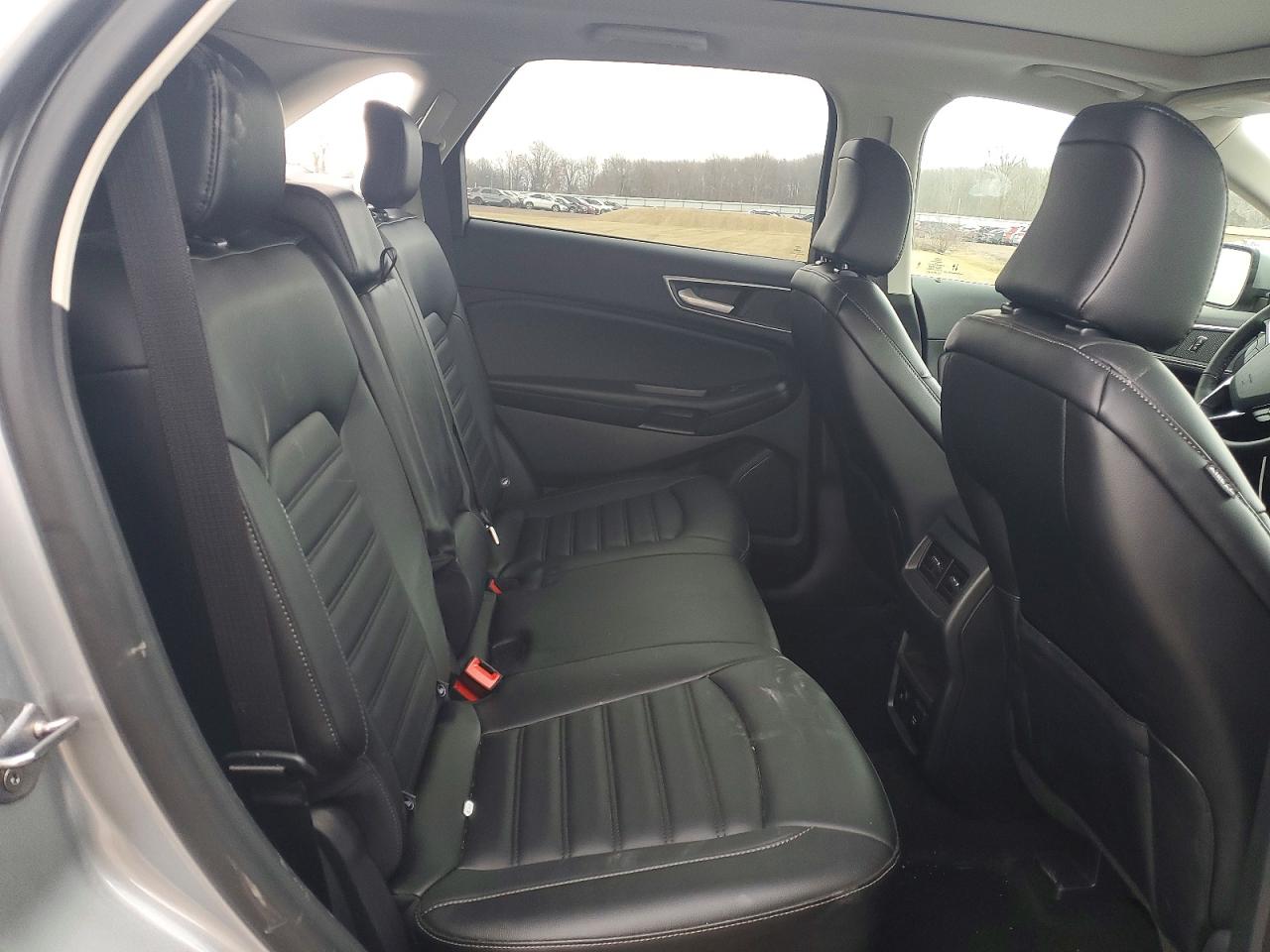2024 FORD EDGE SEL photo 31