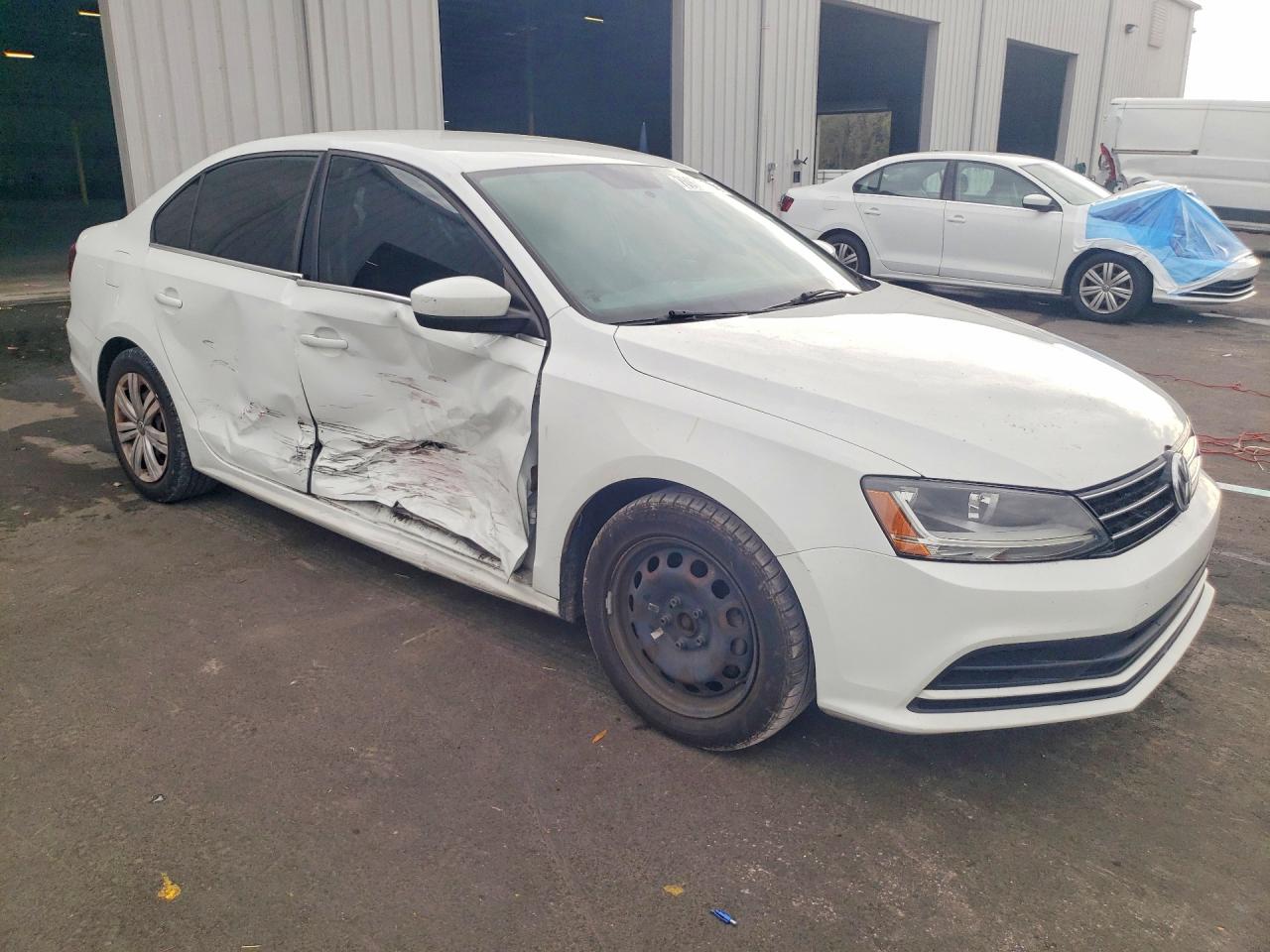 2017 VOLKSWAGEN JETTA S photo 10