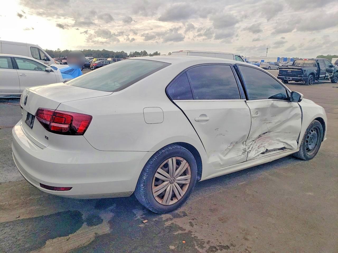 2017 VOLKSWAGEN JETTA S photo 7