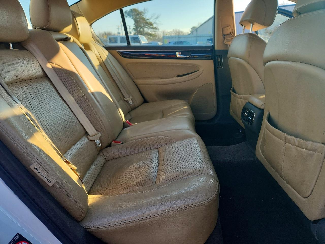 2011 HYUNDAI GENESIS 3.8L photo 10