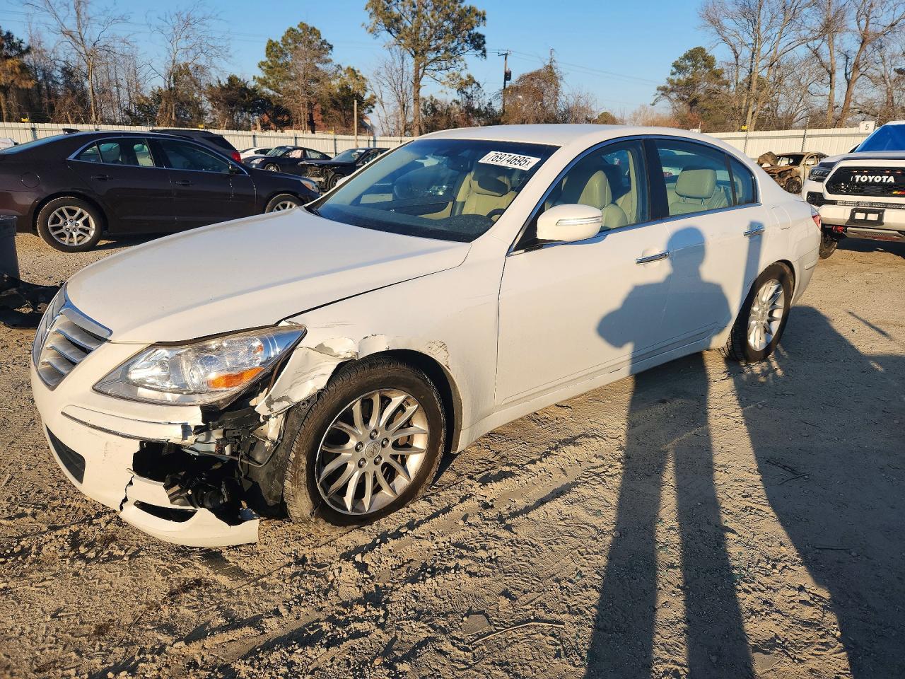 2011 HYUNDAI GENESIS