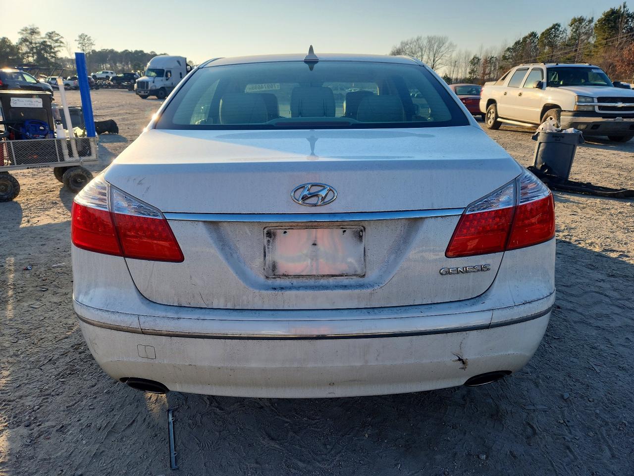 2011 HYUNDAI GENESIS 3.8L photo 6