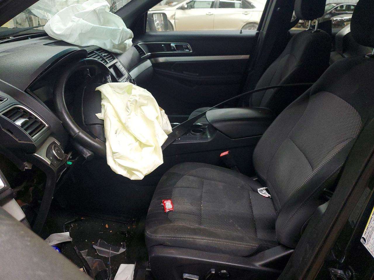 2016 FORD EXPLORER XLT photo 7