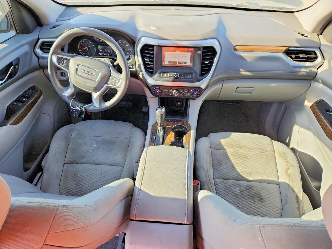 2017 GMC ACADIA SLE photo 15