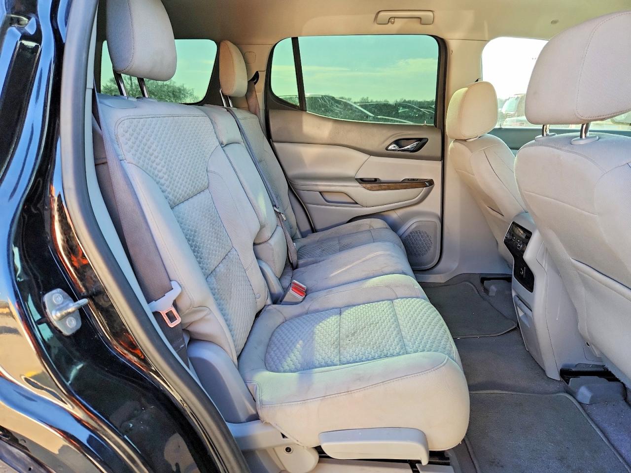 2017 GMC ACADIA SLE photo 21
