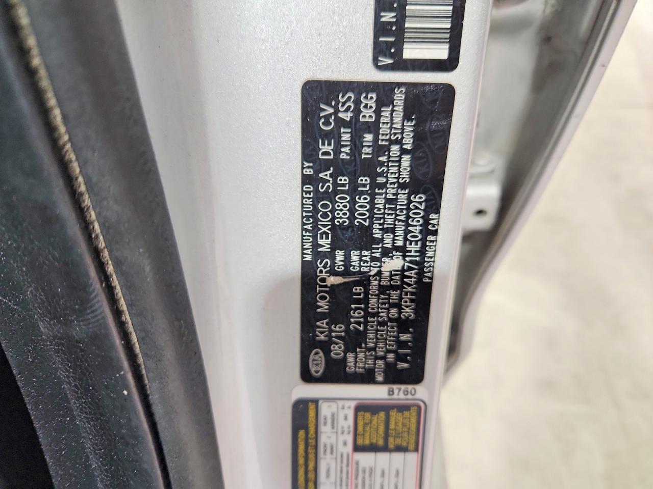 2017 KIA FORTE LX photo 34