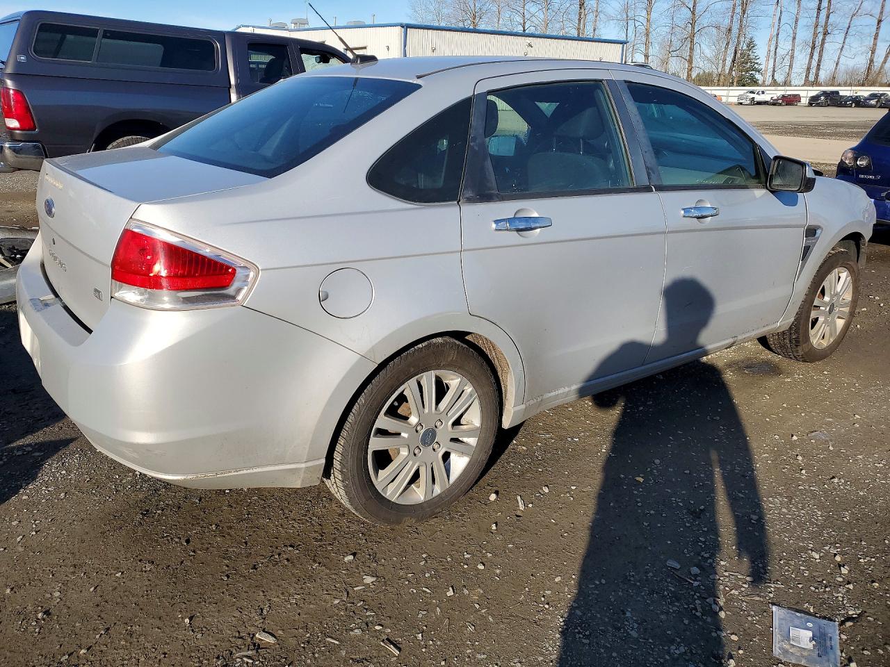 2008 FORD FOCUS SE photo 5