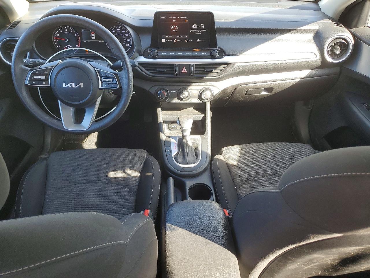 2023 KIA FORTE LX photo 8
