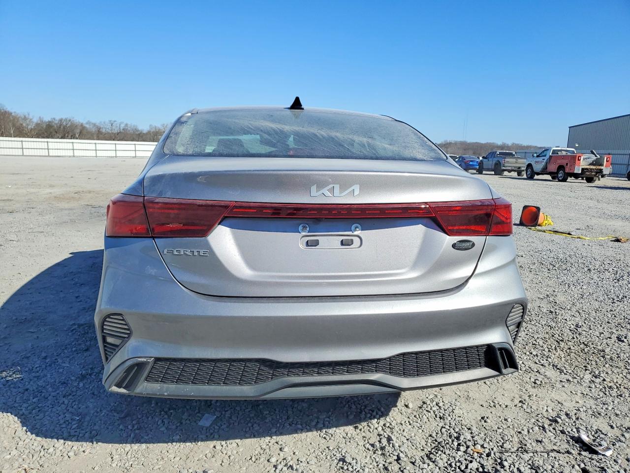 2023 KIA FORTE LX photo 6