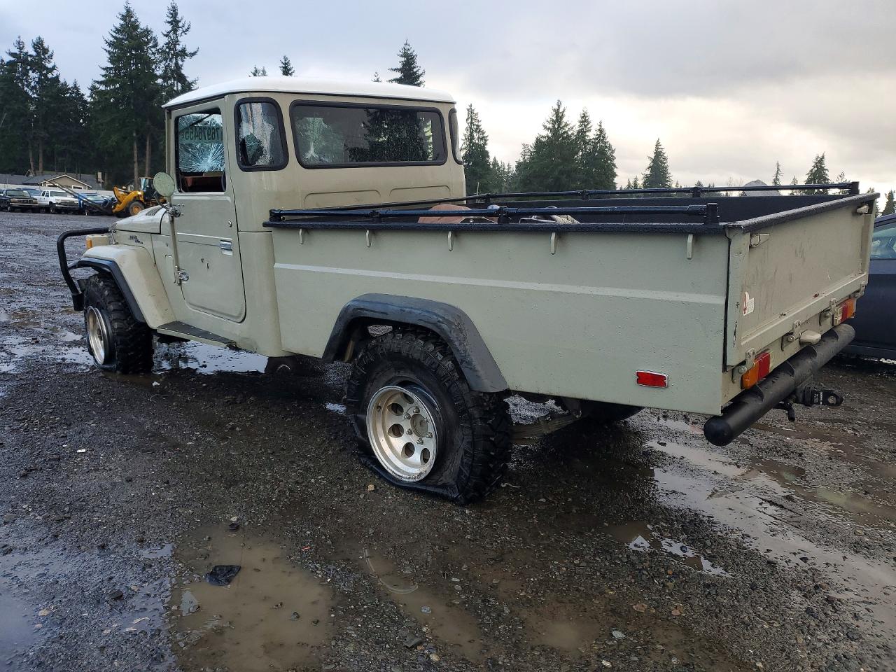 1967 TOYOTA LAND CRUISER photo 5