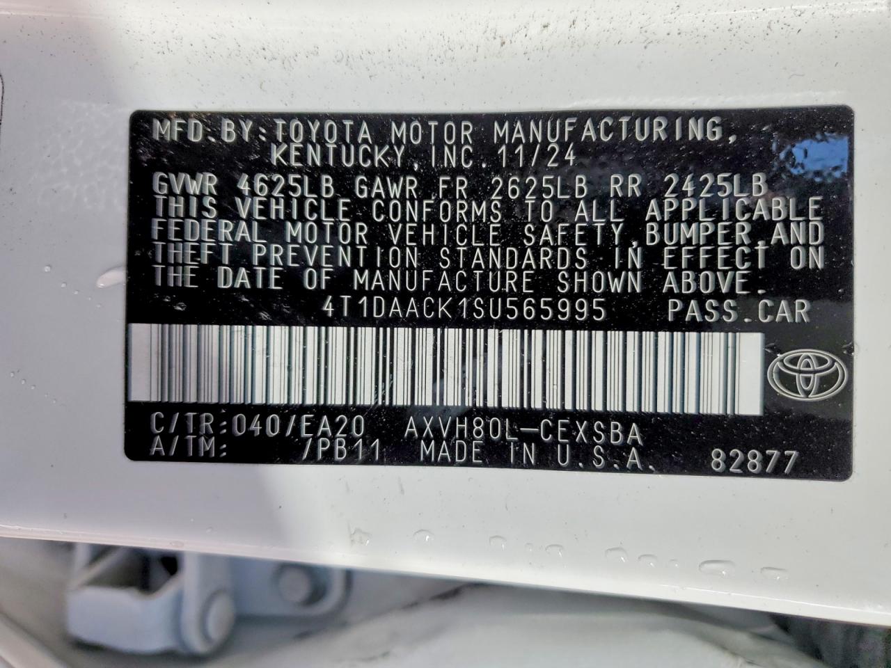 2025 TOYOTA CAMRY SE photo 13