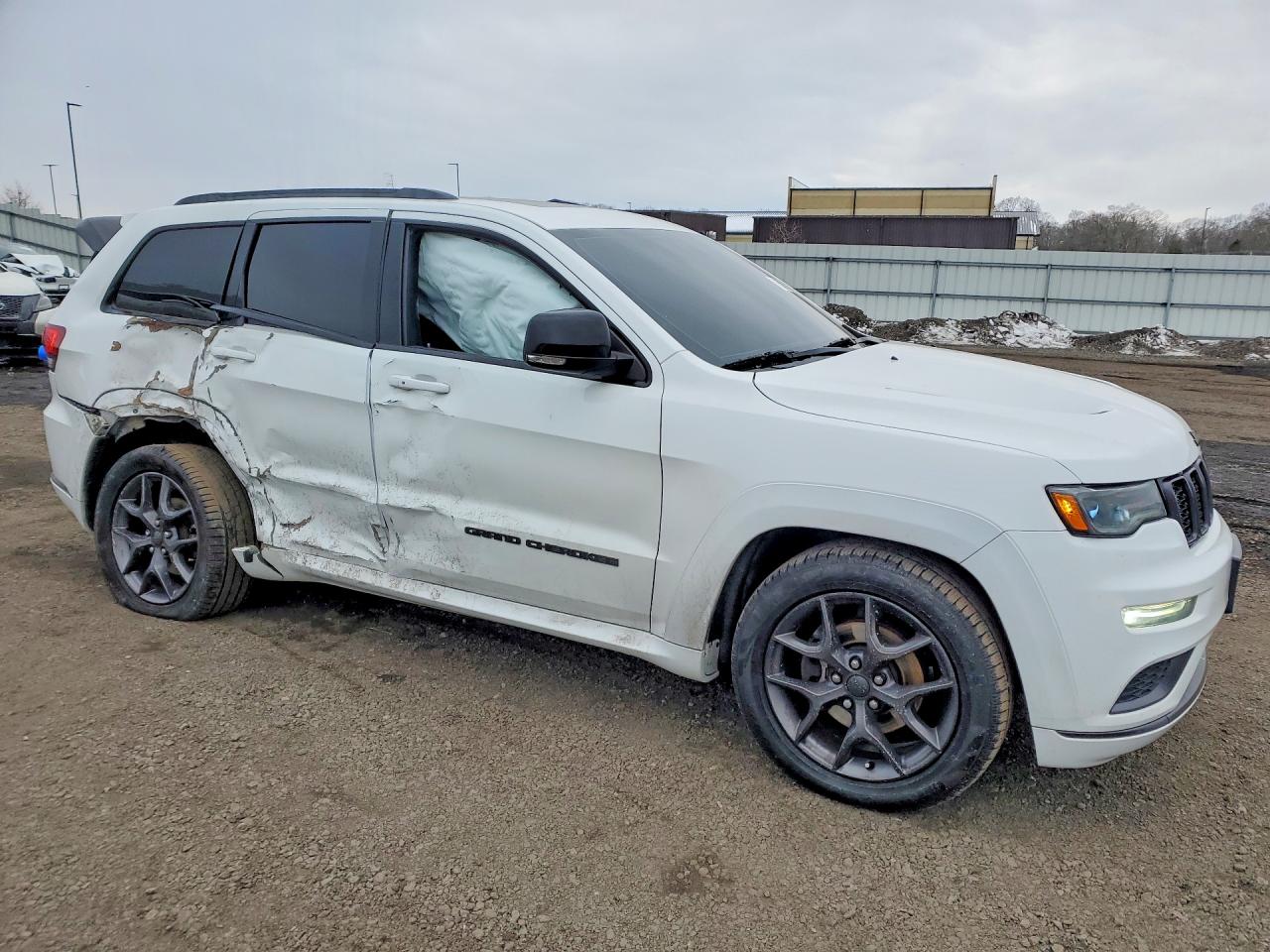 2020 JEEP GRAND CHEROKEE LIMITED photo 4