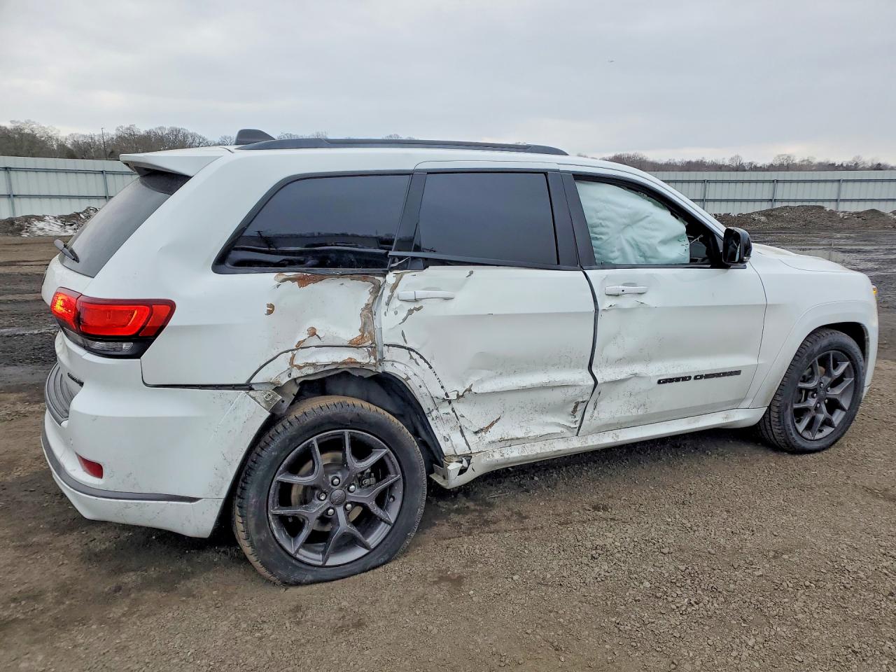 2020 JEEP GRAND CHEROKEE LIMITED photo 3