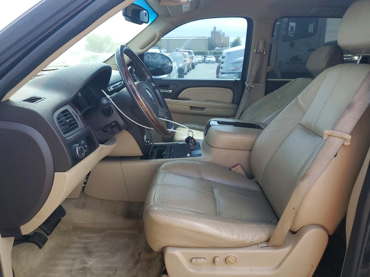 2008 GMC YUKON XL DENALI photo 19