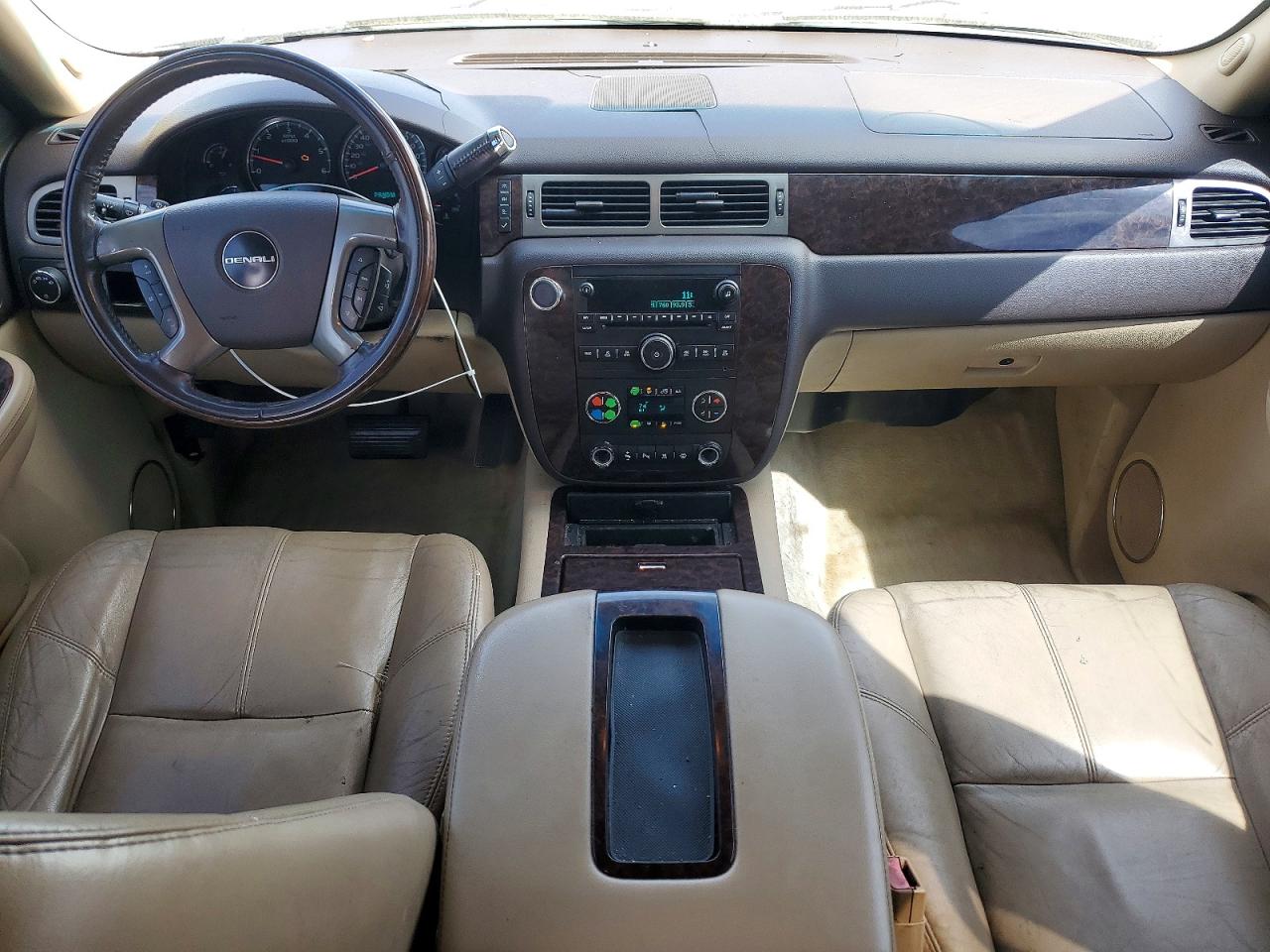 2008 GMC YUKON XL DENALI photo 22