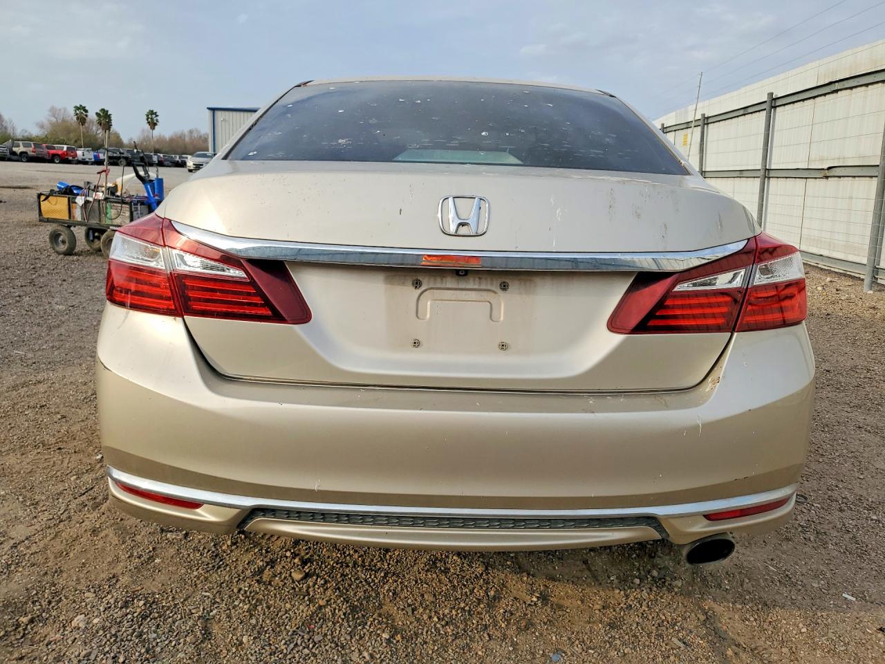 2016 HONDA ACCORD LX photo 11