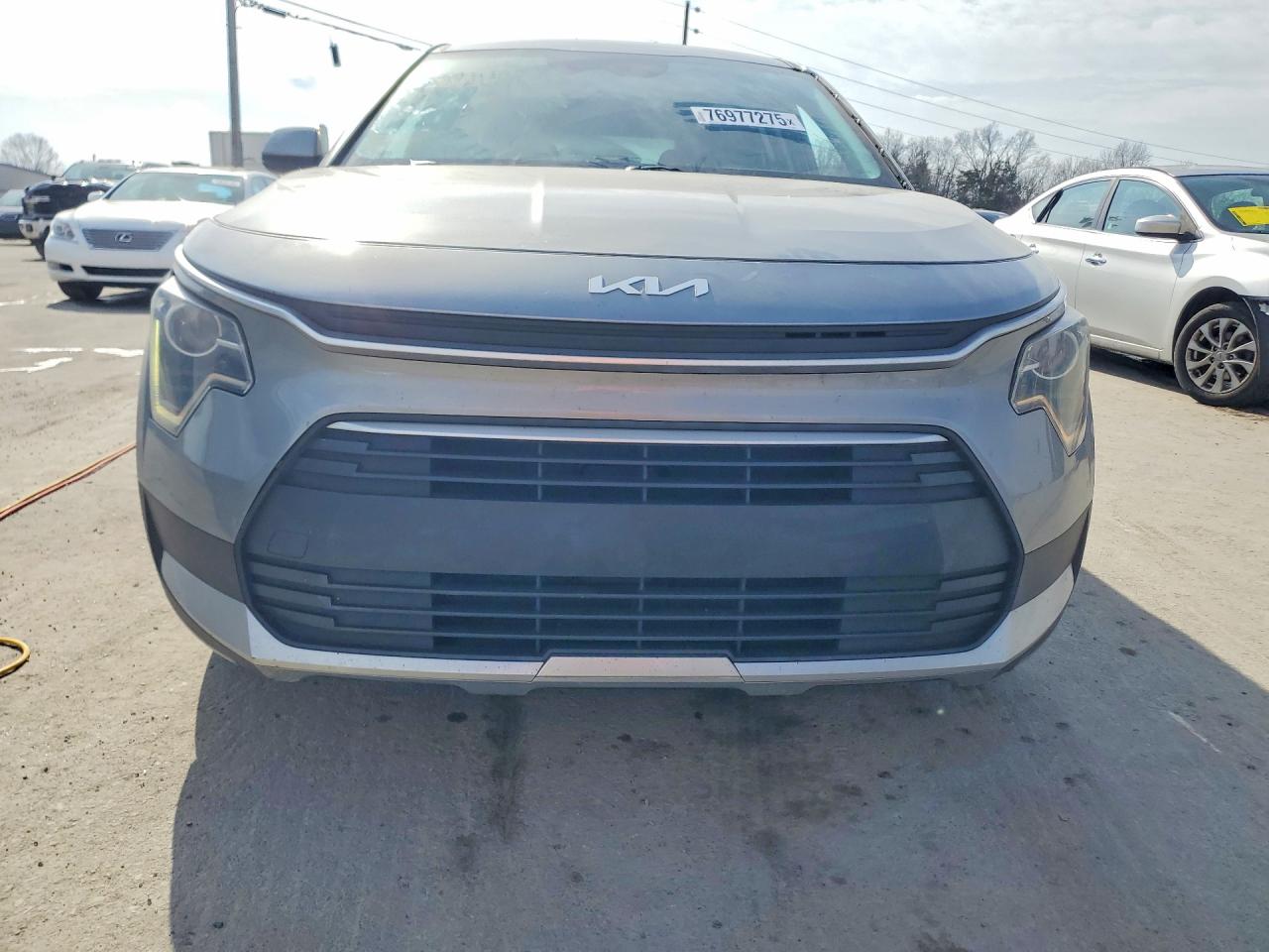2023 KIA NIRO LX photo 5