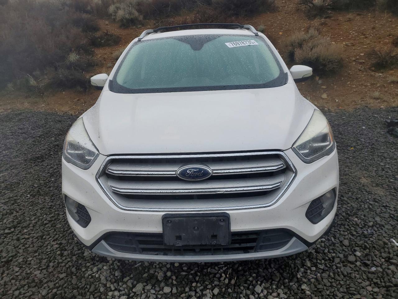 2018 FORD ESCAPE TITANIUM photo 5