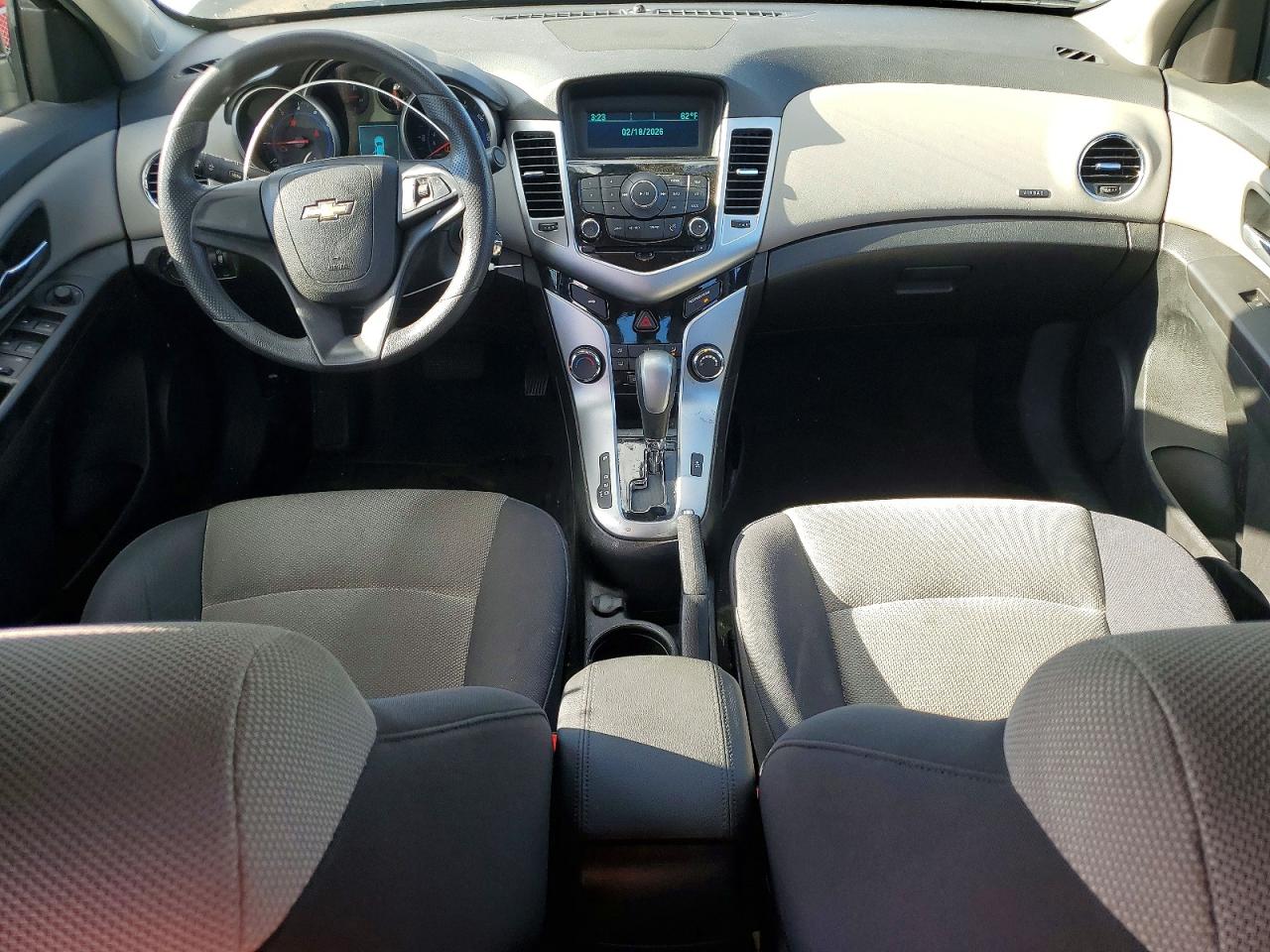 2016 CHEVROLET CRUZE LIMITED LS photo 15