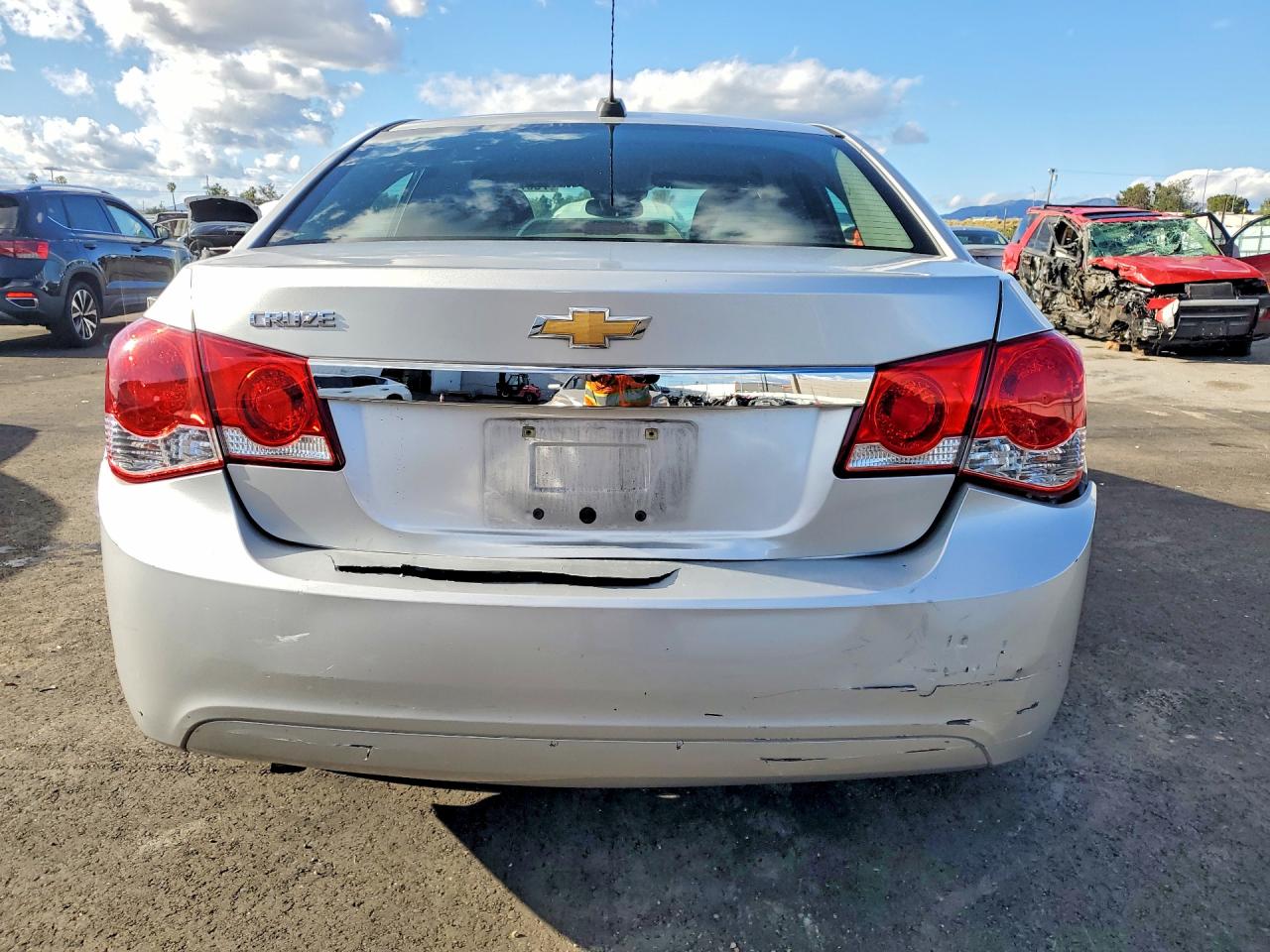 2016 CHEVROLET CRUZE LIMITED LS photo 11