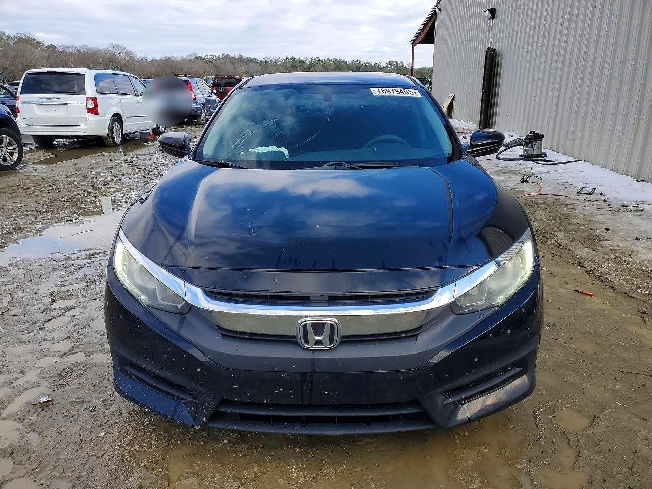 2017 HONDA CIVIC LX photo 9