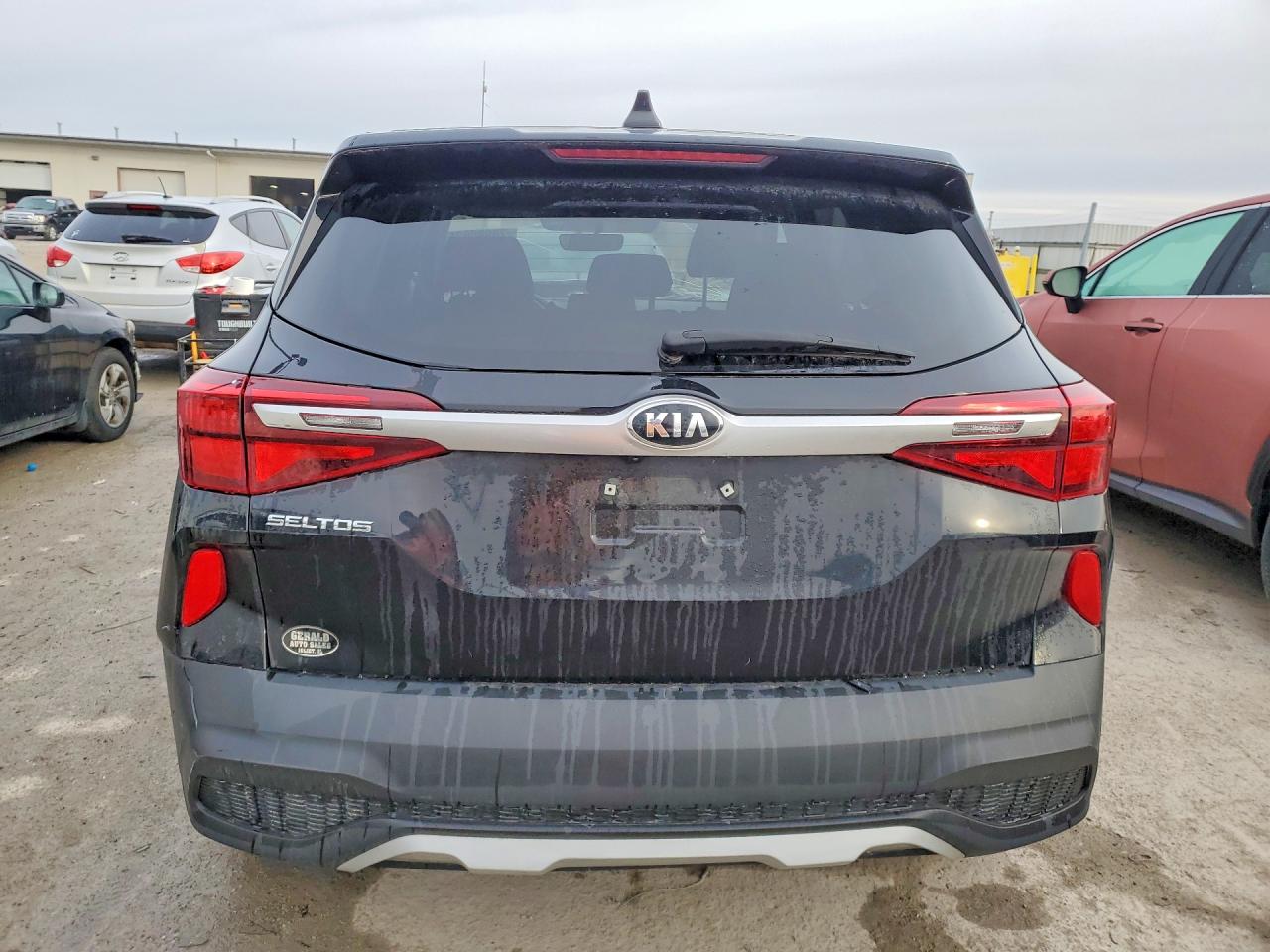 2021 KIA SELTOS LX photo 11