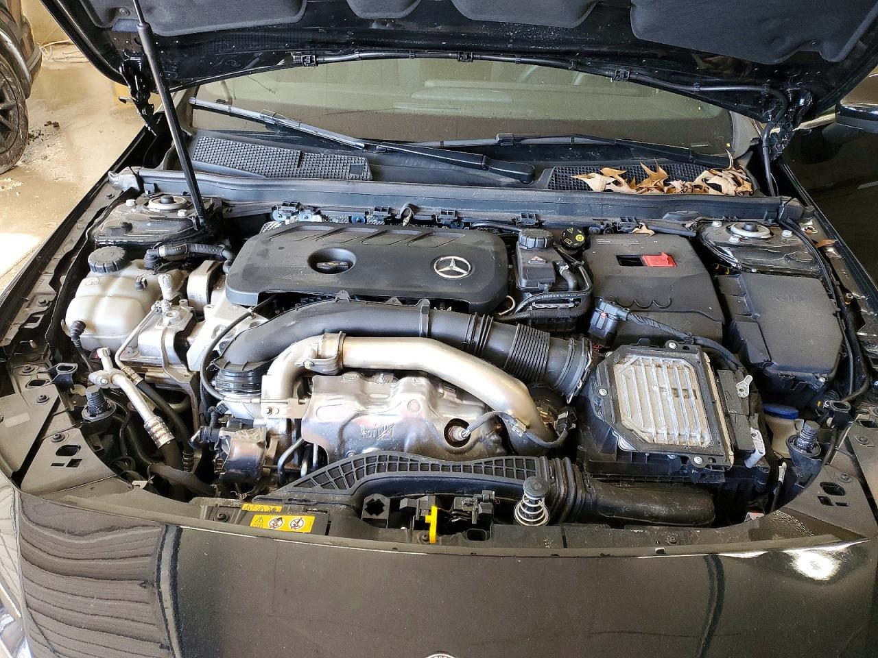 2025 MERCEDES-BENZ CLA 250 photo 11