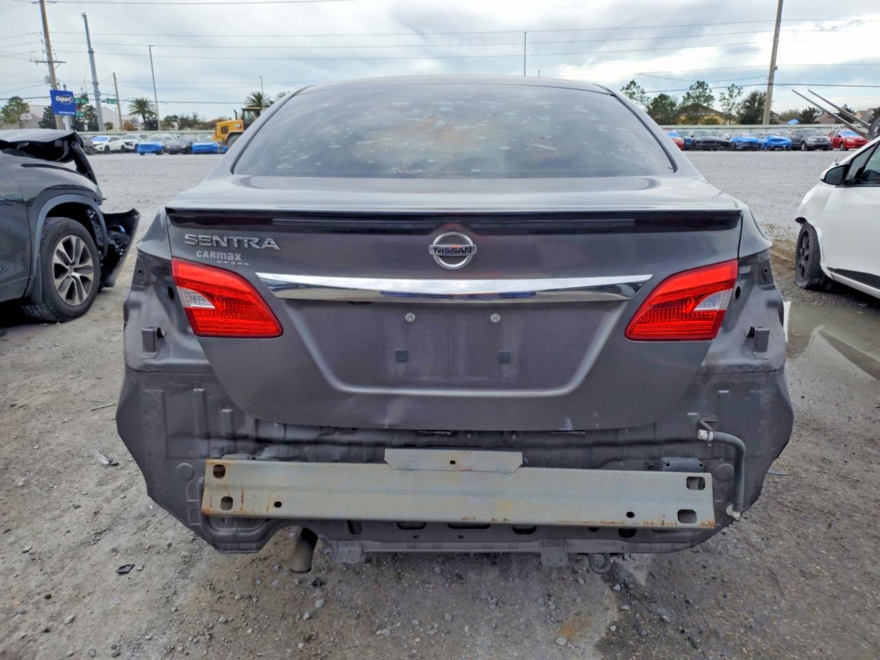 2018 NISSAN SENTRA S photo 16