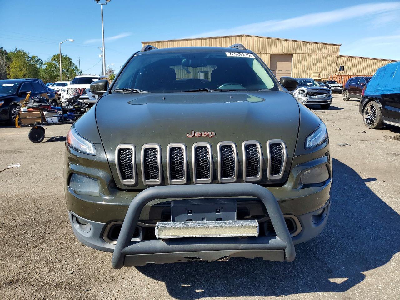 2017 JEEP CHEROKEE LATITUDE photo 5