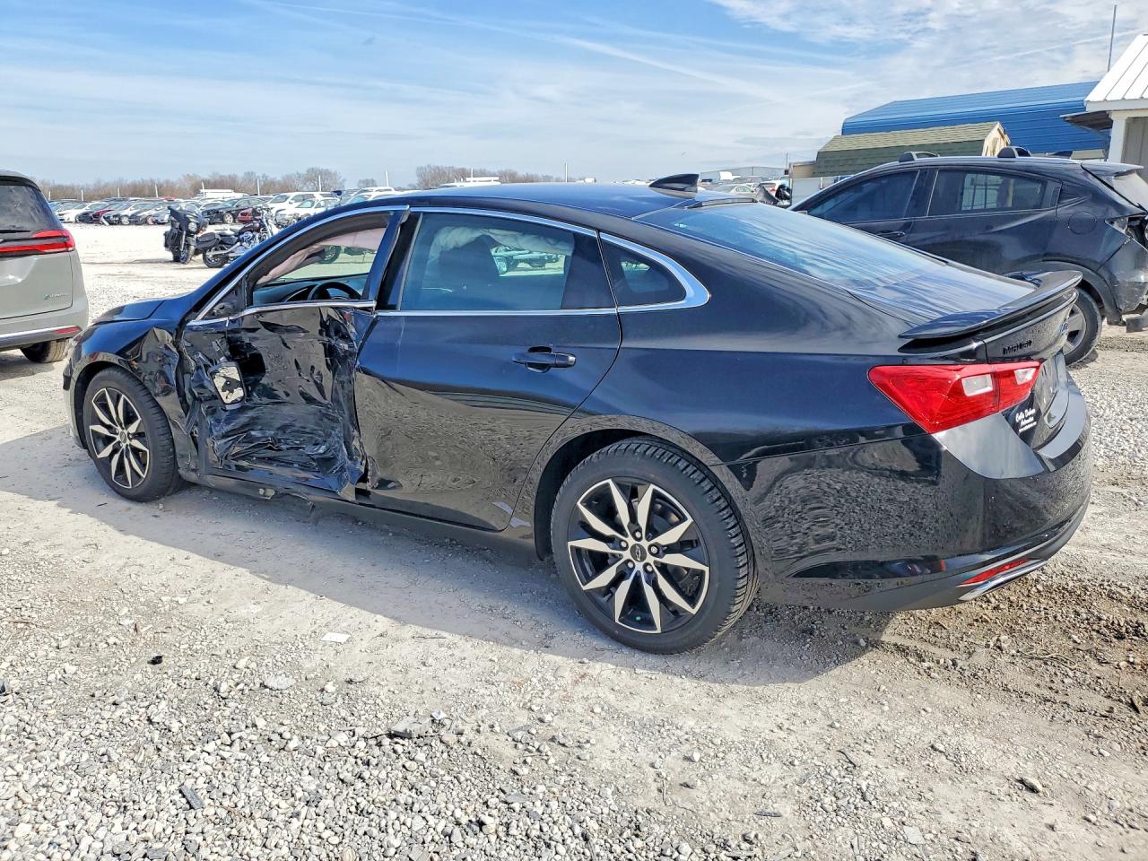 2020 CHEVROLET MALIBU RS photo 2
