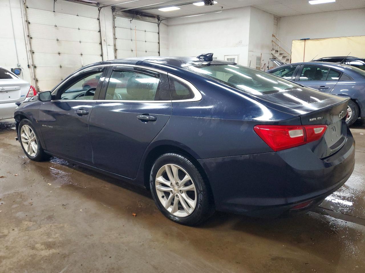 2018 CHEVROLET MALIBU LT photo 4