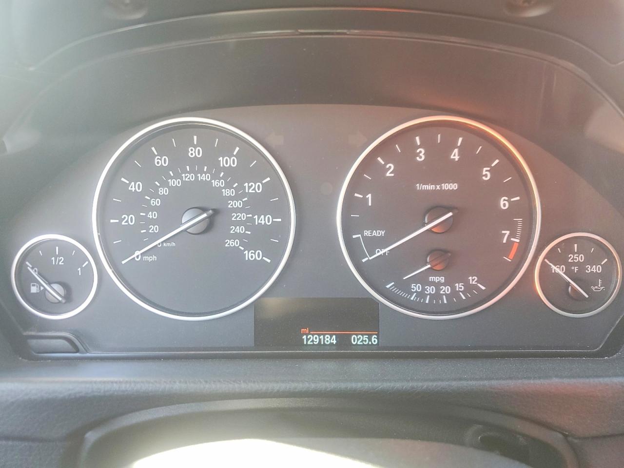2014 BMW 320 I XDRIVE photo 32