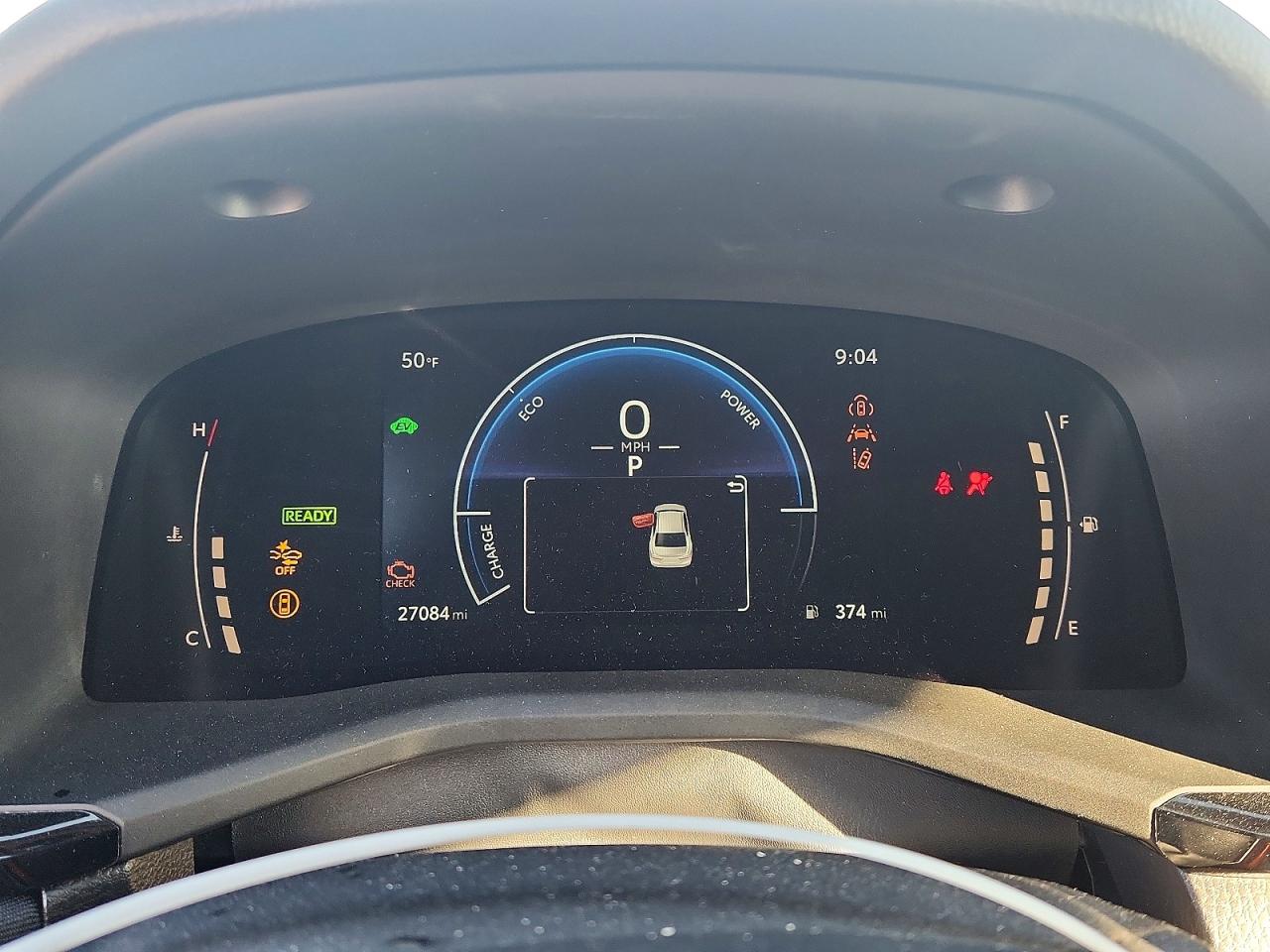 2025 TOYOTA CAMRY LE photo 9