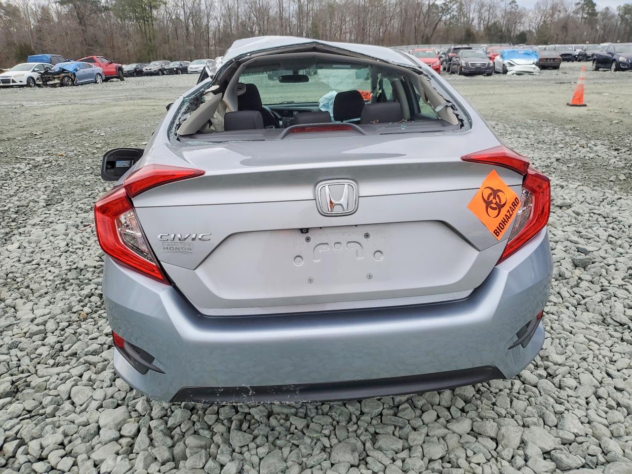 2016 HONDA CIVIC LX photo 16