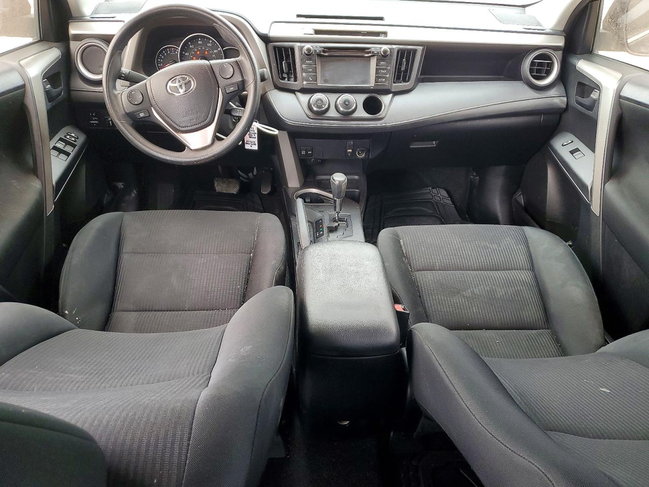 2016 TOYOTA RAV4 LE photo 22