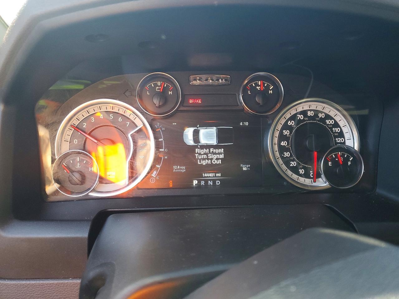 2019 RAM 1500 CLASSIC SLT photo 9