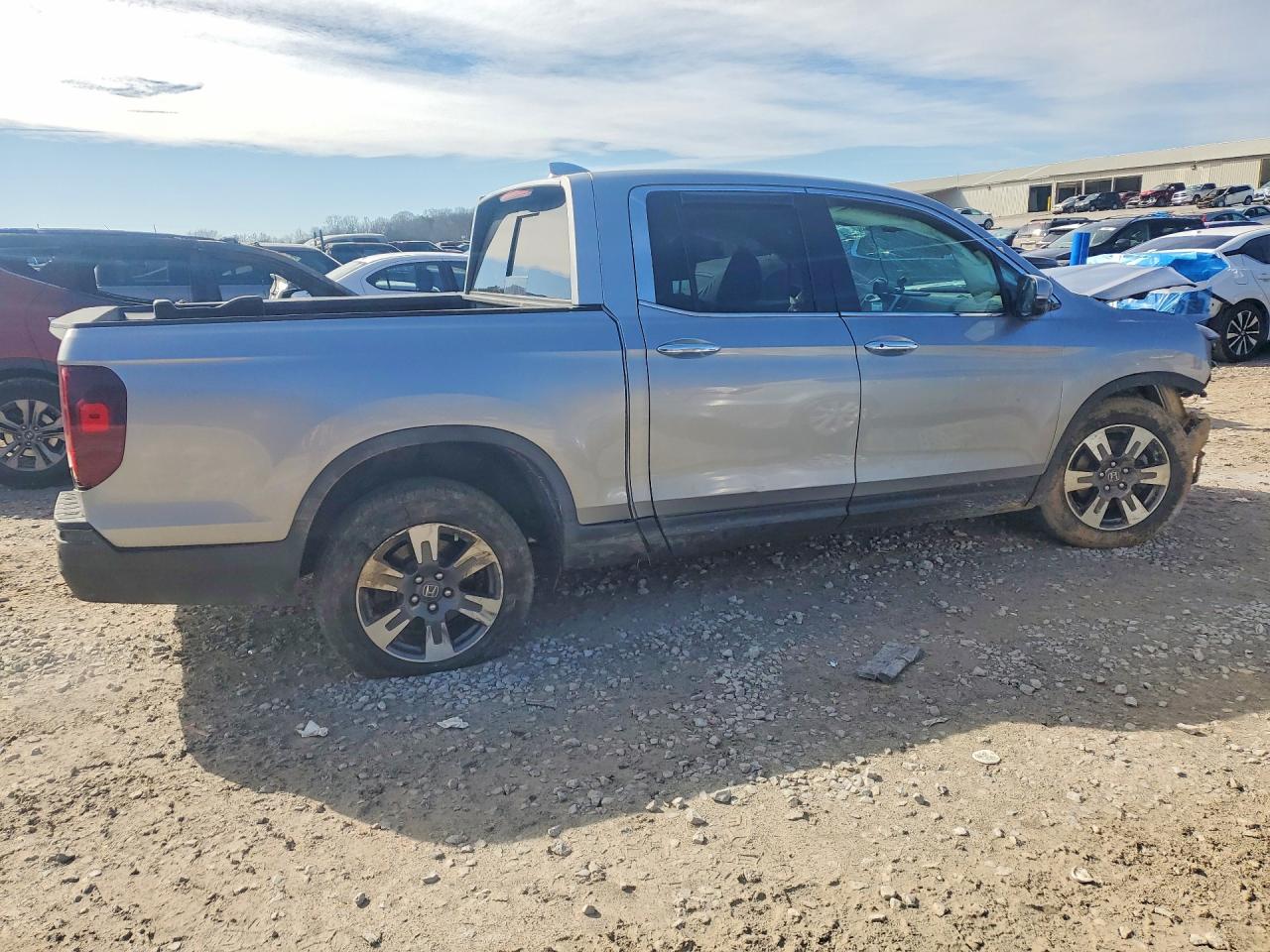 2019 HONDA RIDGELINE RTL photo 3