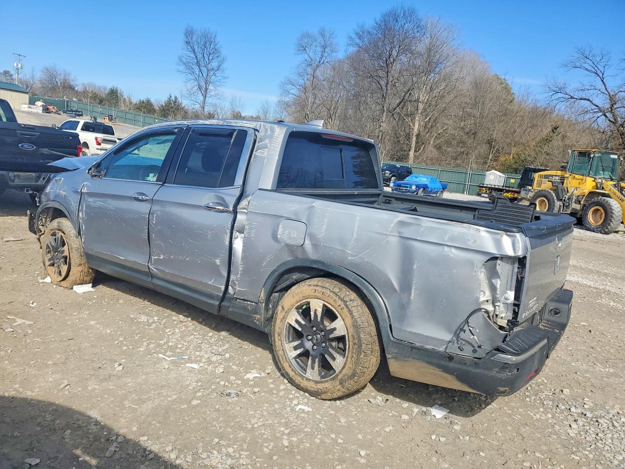 2019 HONDA RIDGELINE RTL photo 2