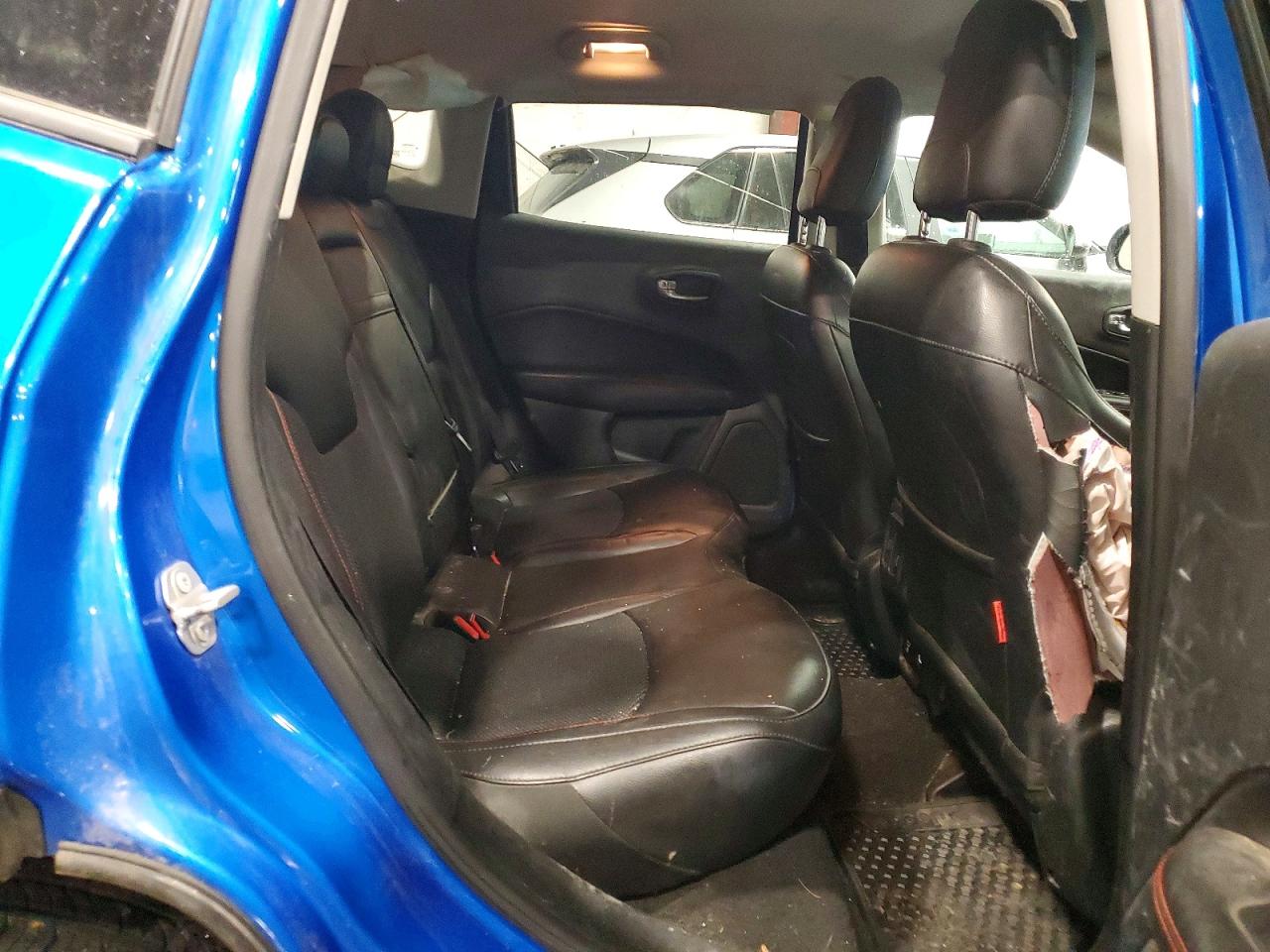 2019 JEEP COMPASS TRAILHAWK photo 21