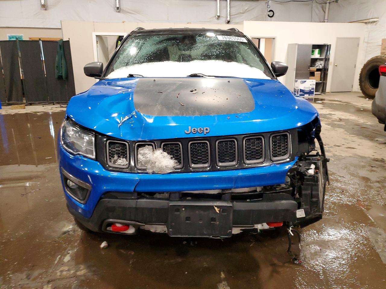 2019 JEEP COMPASS TRAILHAWK photo 9