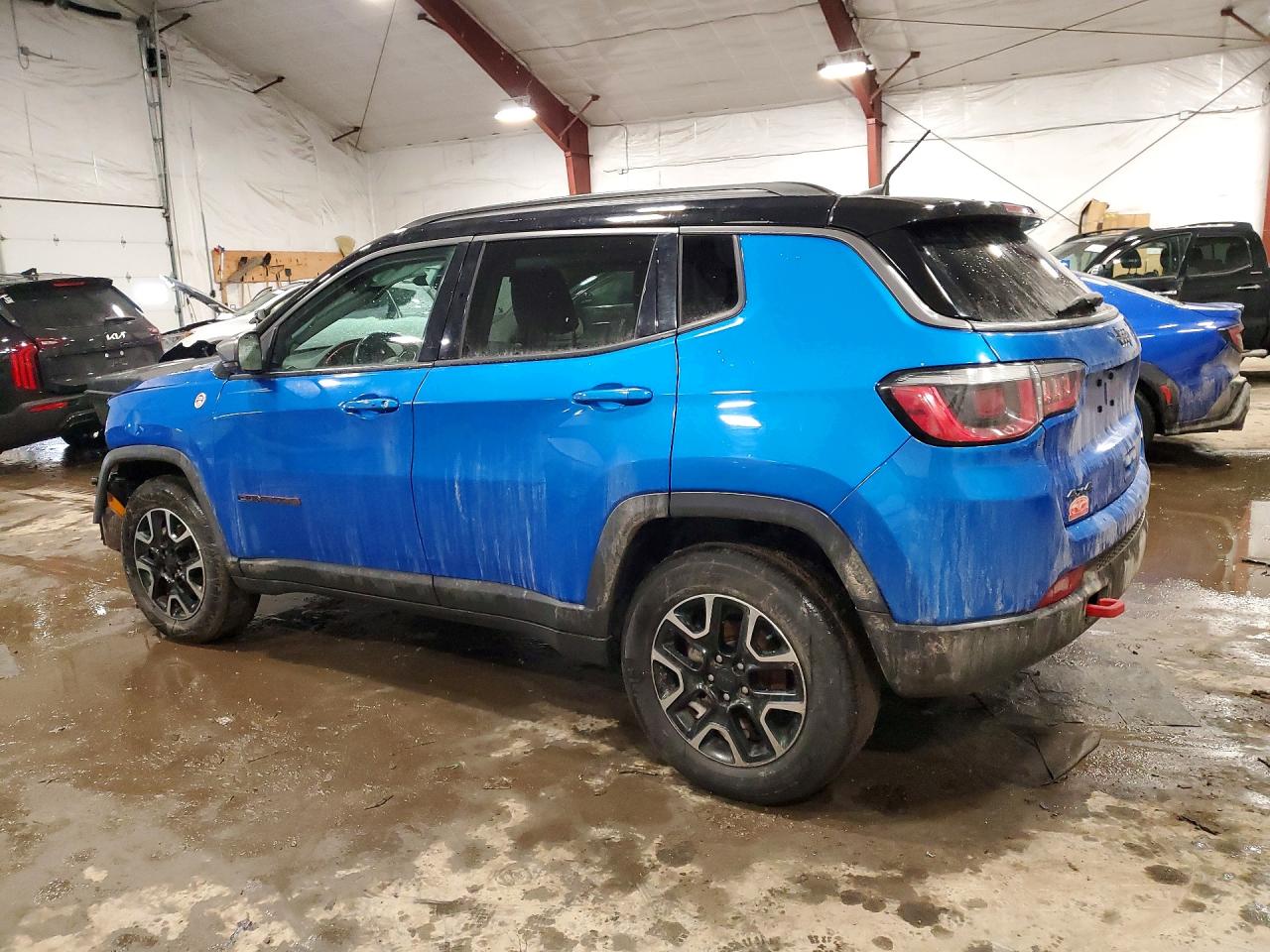 2019 JEEP COMPASS TRAILHAWK photo 3