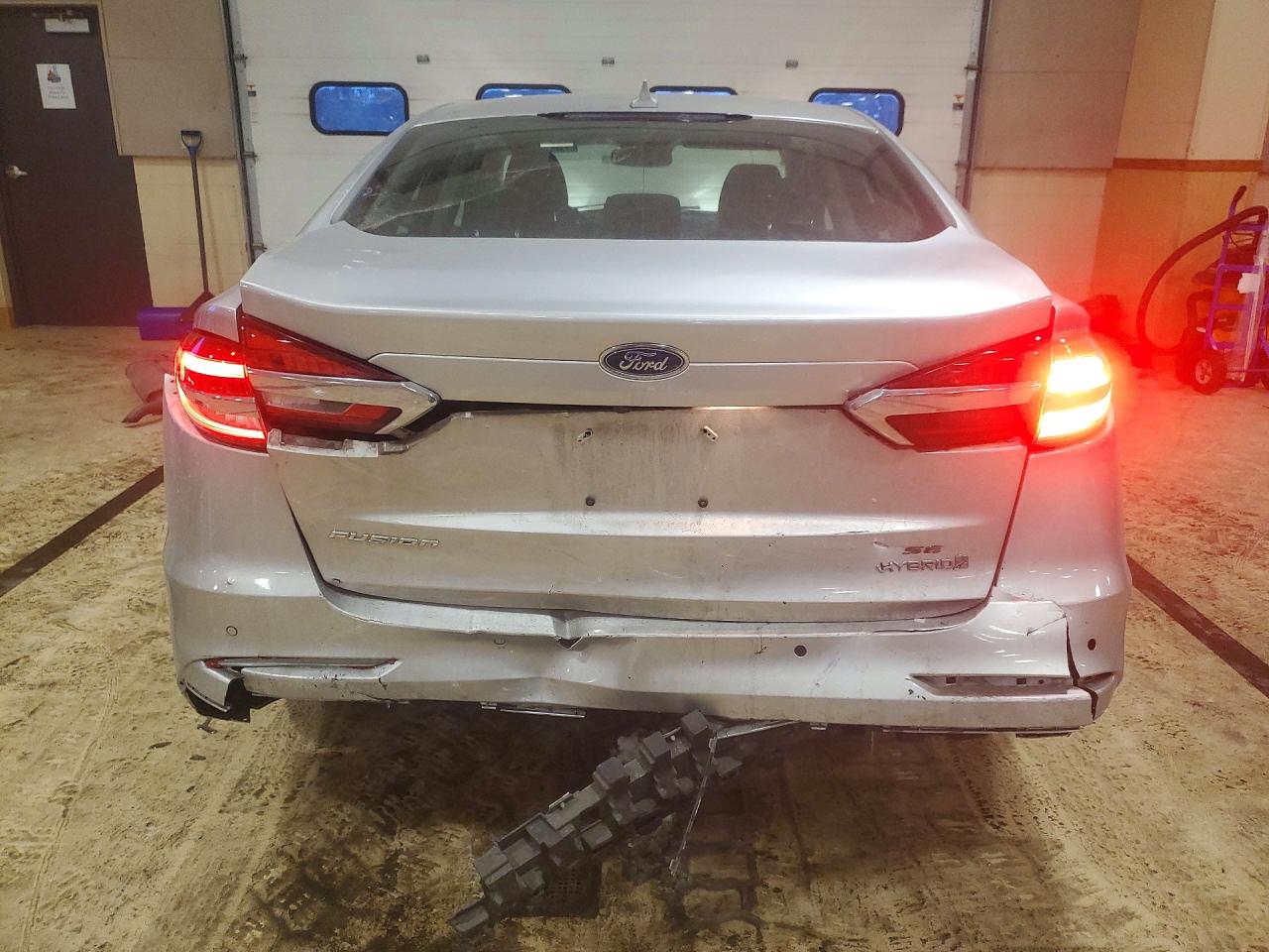 2019 FORD FUSION SE photo 6