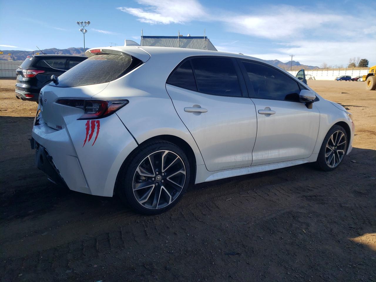 2022 TOYOTA COROLLA XSE photo 5