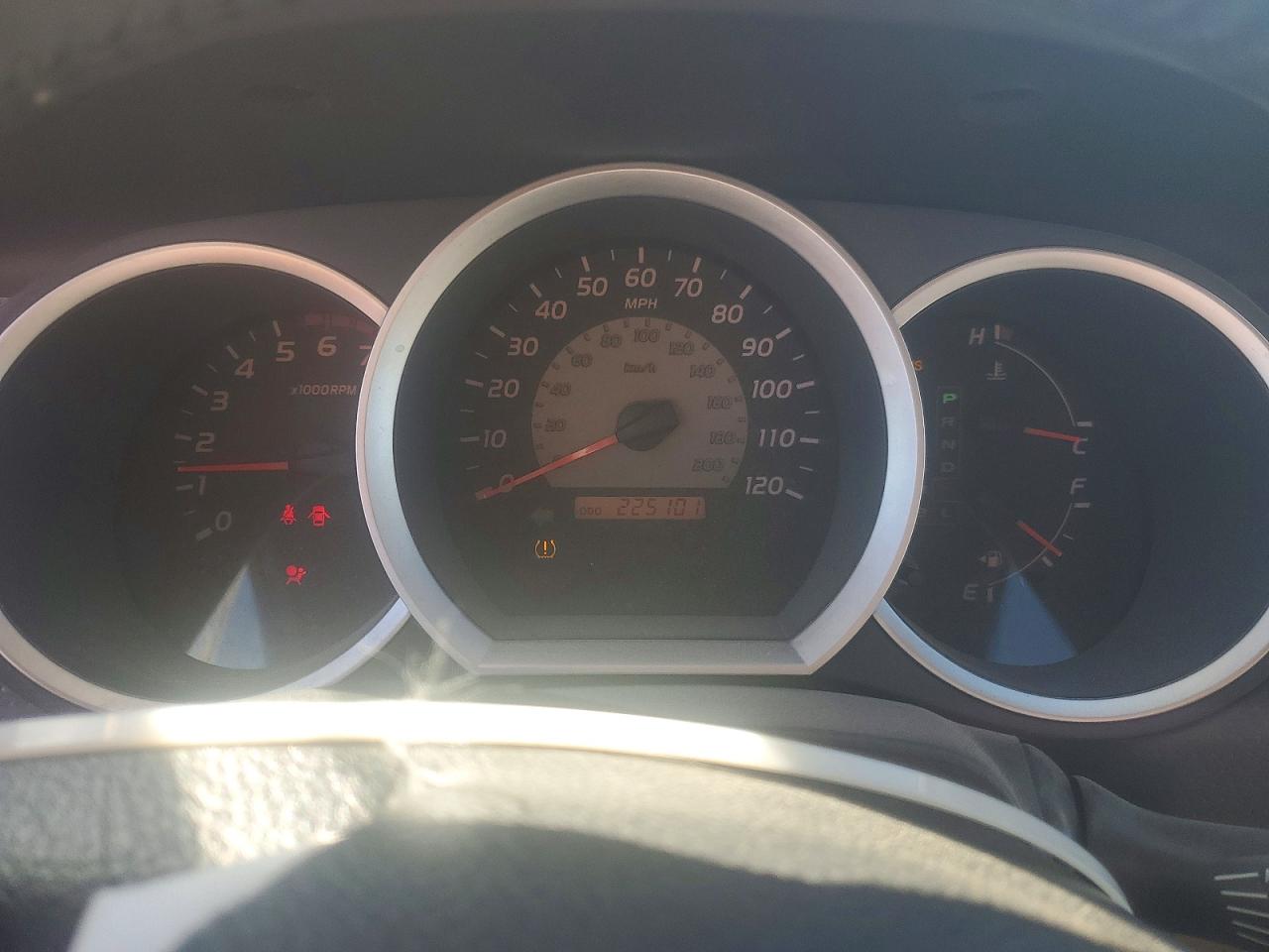 2006 TOYOTA TACOMA V6 photo 9