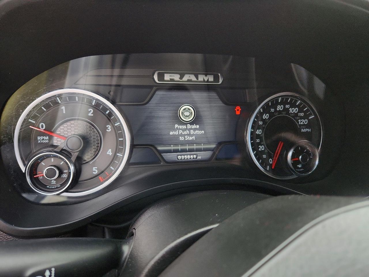 2023 RAM 1500 LARAMIE photo 25