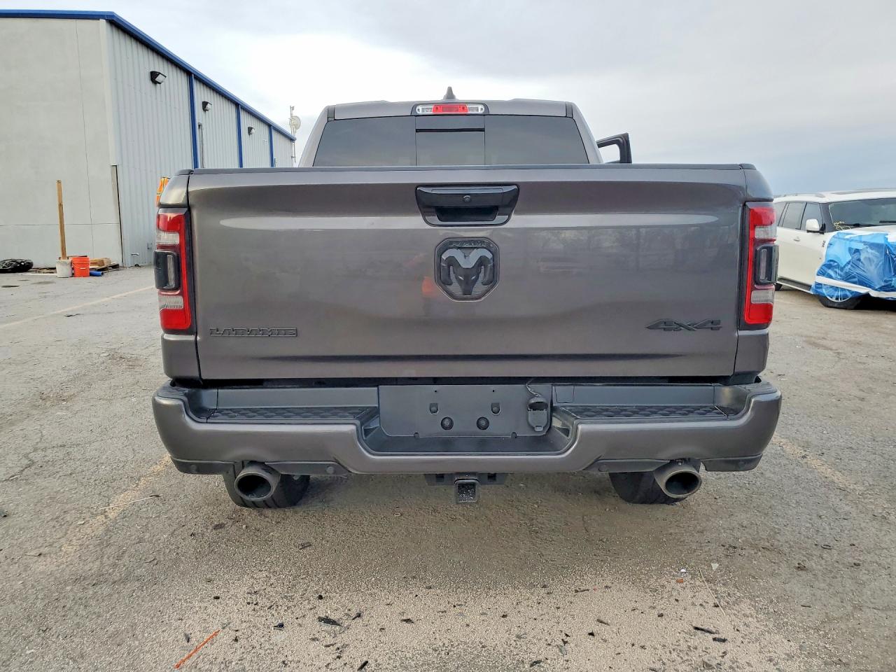 2023 RAM 1500 LARAMIE photo 16
