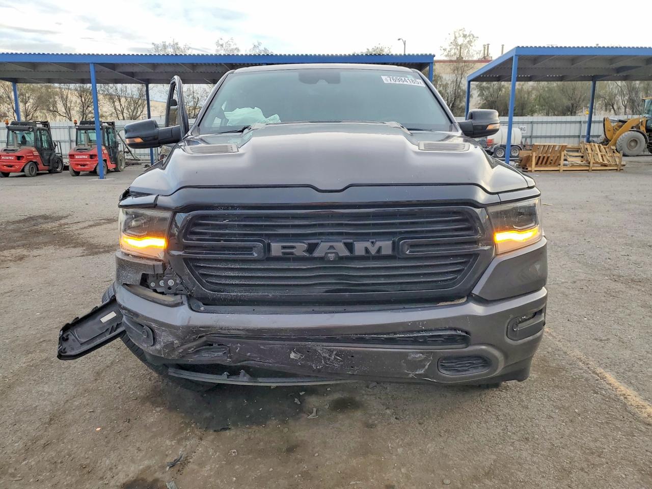 2023 RAM 1500 LARAMIE photo 13