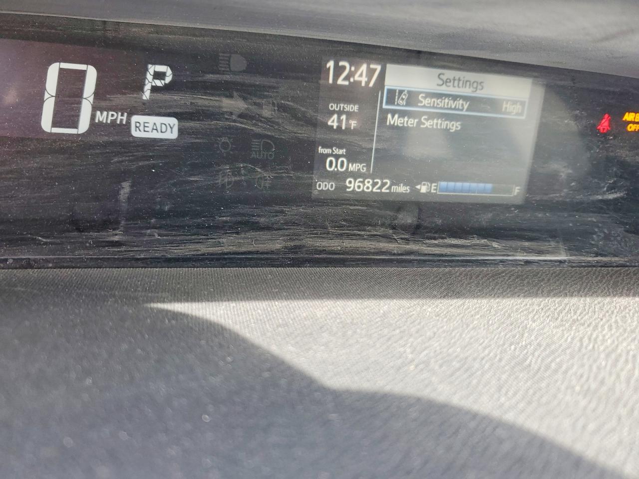 2018 TOYOTA PRIUS C photo 17