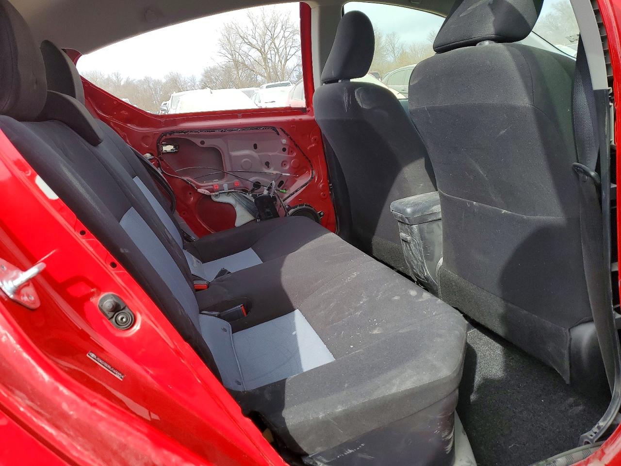 2018 TOYOTA PRIUS C photo 19